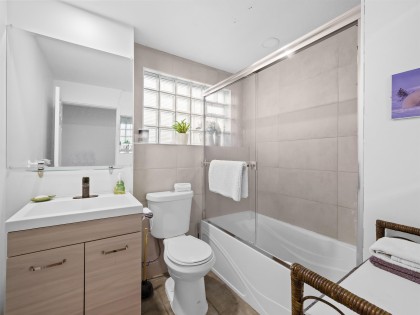 Photo 31 at 998 Fairway Drive, Dollarton, North Vancouver