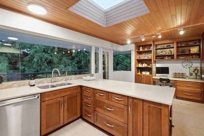 Photo 13 at 6240 Summit Avenue, Gleneagles, West Vancouver