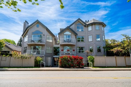 Photo 1 at 304 - 592 W 16th Avenue, Cambie, Vancouver West