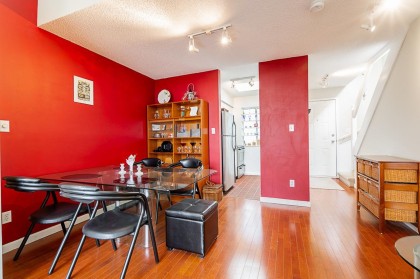 Photo 5 at 304 - 592 W 16th Avenue, Cambie, Vancouver West