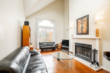 Photo 9 at 304 - 592 W 16th Avenue, Cambie, Vancouver West