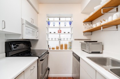 Photo 10 at 304 - 592 W 16th Avenue, Cambie, Vancouver West