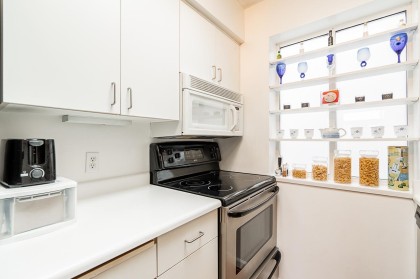 Photo 11 at 304 - 592 W 16th Avenue, Cambie, Vancouver West