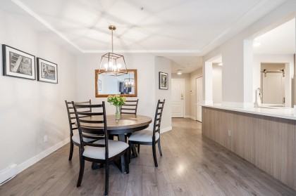 Photo 9 at 107 - 1283 Parkgate Avenue, Northlands, North Vancouver