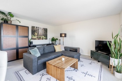 Photo 5 at 238 W 4th Street, Lower Lonsdale, North Vancouver