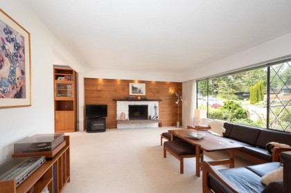 Photo 4 at 4057 Violet Street, Indian River, North Vancouver