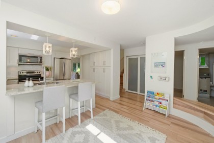 Photo 2 at 27 - 1001 Northlands Drive, Northlands, North Vancouver