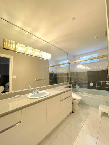 Photo 30 at 1120 W 58th Avenue, South Granville, Vancouver West