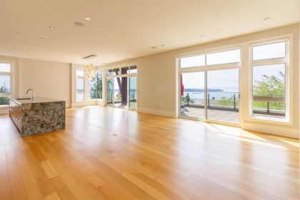 Photo 2 at 2948 Burfield Place, Cypress Park Estates, West Vancouver