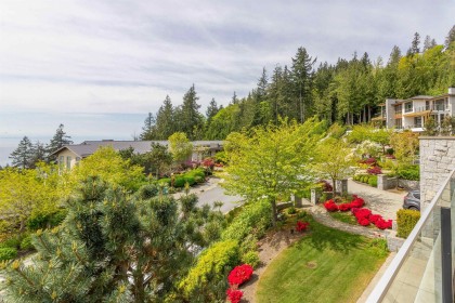 Photo 7 at 2948 Burfield Place, Cypress Park Estates, West Vancouver