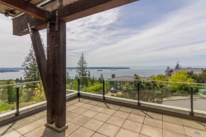 Photo 5 at 2948 Burfield Place, Cypress Park Estates, West Vancouver