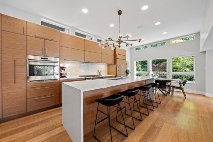 Photo 9 at 6184 Eastmont Drive, Gleneagles, West Vancouver