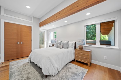 Photo 31 at 6184 Eastmont Drive, Gleneagles, West Vancouver