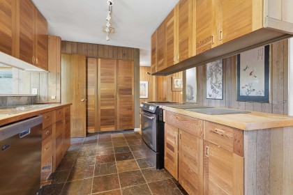 Photo 3 at 792 W 54th Avenue, South Cambie, Vancouver West