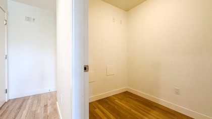 Photo 10 at 202 - 4355 W 10th Avenue, Point Grey, Vancouver West