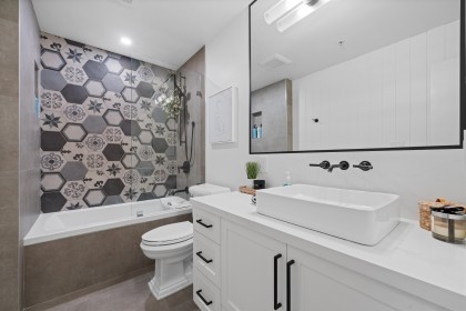 Photo 25 at 1903 - 1189 Melville Street, Coal Harbour, Vancouver West