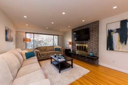 Photo 3 at 2549 Bendale Road, Blueridge NV, North Vancouver