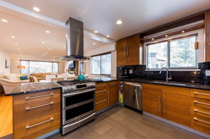 Photo 9 at 2549 Bendale Road, Blueridge NV, North Vancouver