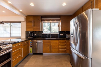 Photo 8 at 2549 Bendale Road, Blueridge NV, North Vancouver
