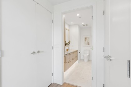 Photo 23 at 201 - 707 E 3rd Street, Queensbury, North Vancouver