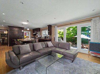 Photo 9 at 3521 W 39th Avenue, Dunbar, Vancouver West