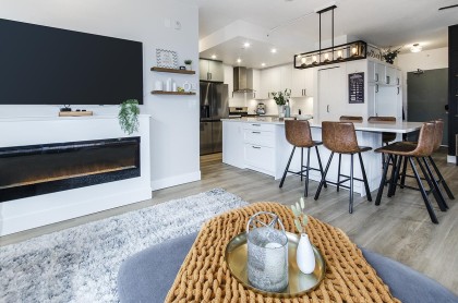 Photo 12 at 102 - 3602 Aldercrest Drive, Roche Point, North Vancouver
