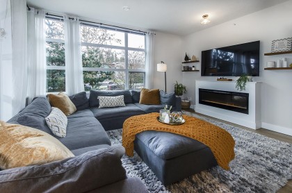 Photo 11 at 102 - 3602 Aldercrest Drive, Roche Point, North Vancouver