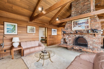 Photo 5 at 1092 Duchess Avenue, Sentinel Hill, West Vancouver