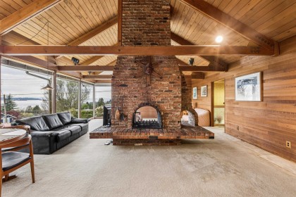 Photo 8 at 1092 Duchess Avenue, Sentinel Hill, West Vancouver
