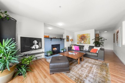 Photo 2 at 202 - 1000 Bowron Court, Roche Point, North Vancouver
