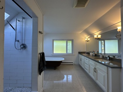 Photo 9 at 4678 W 3rd Avenue, Point Grey, Vancouver West