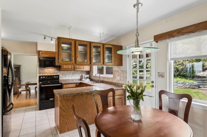 Photo 14 at 606 Hawstead Place, British Properties, West Vancouver