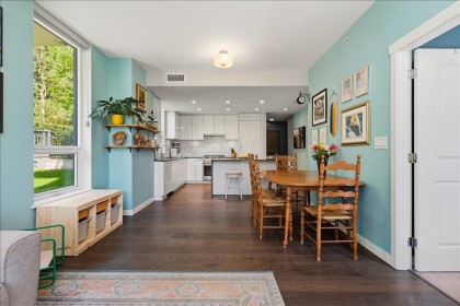 Photo 6 at 103 - 3487 Binning Road, University VW, Vancouver West