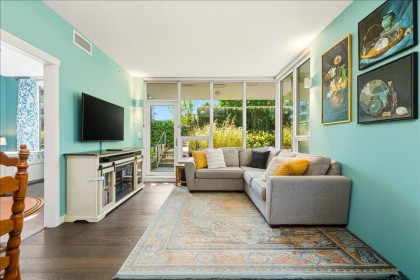 Photo 4 at 103 - 3487 Binning Road, University VW, Vancouver West