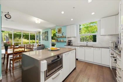 Photo 8 at 103 - 3487 Binning Road, University VW, Vancouver West