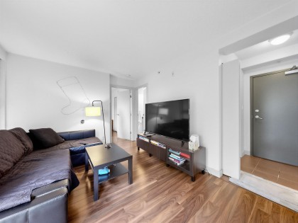 Photo 5 at 214 - 1688 Robson Street, West End VW, Vancouver West