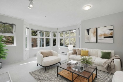Photo 2 at 737 W 7th Avenue, Fairview VW, Vancouver West