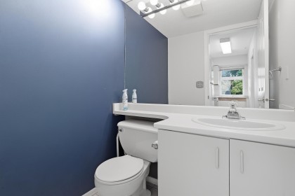 Photo 12 at 737 W 7th Avenue, Fairview VW, Vancouver West