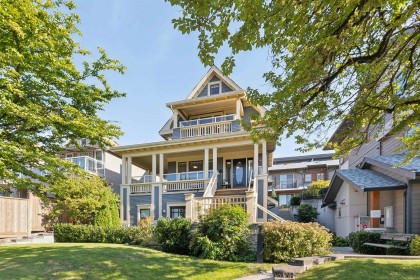 Photo 1 at 1 - 244 E 5th Street, Lower Lonsdale, North Vancouver