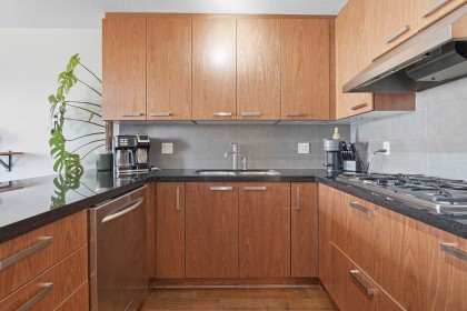 Photo 12 at 403 - 3228 Tupper Street, Cambie, Vancouver West