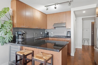 Photo 11 at 403 - 3228 Tupper Street, Cambie, Vancouver West
