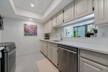 Photo 19 at 104 - 1279 Nicola Street, West End VW, Vancouver West