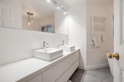 Photo 11 at 4210 Nautilus Close, Point Grey, Vancouver West