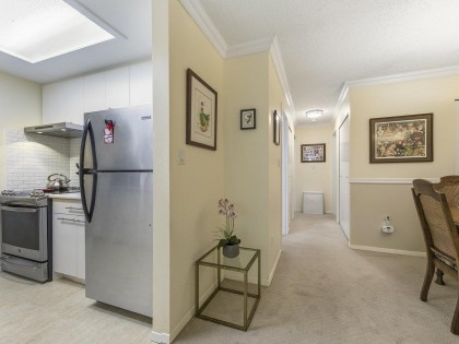 Photo 12 at 3184 Mountain Highway, Lynn Valley, North Vancouver
