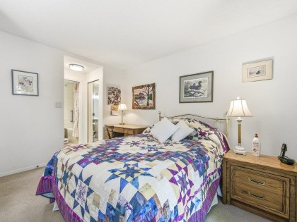Photo 15 at 3184 Mountain Highway, Lynn Valley, North Vancouver