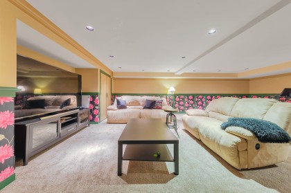 Photo 16 at 1850 Mathers Avenue, Ambleside, West Vancouver