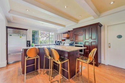 Photo 10 at 1850 Mathers Avenue, Ambleside, West Vancouver