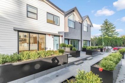 Photo 1 at 7355 Oak Street, South Granville, Vancouver West