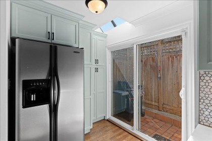 Photo 12 at 8 - 1266 W 6th Avenue, Fairview VW, Vancouver West