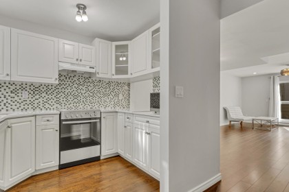 Photo 8 at 5 - 1535 St. Georges Avenue, Central Lonsdale, North Vancouver